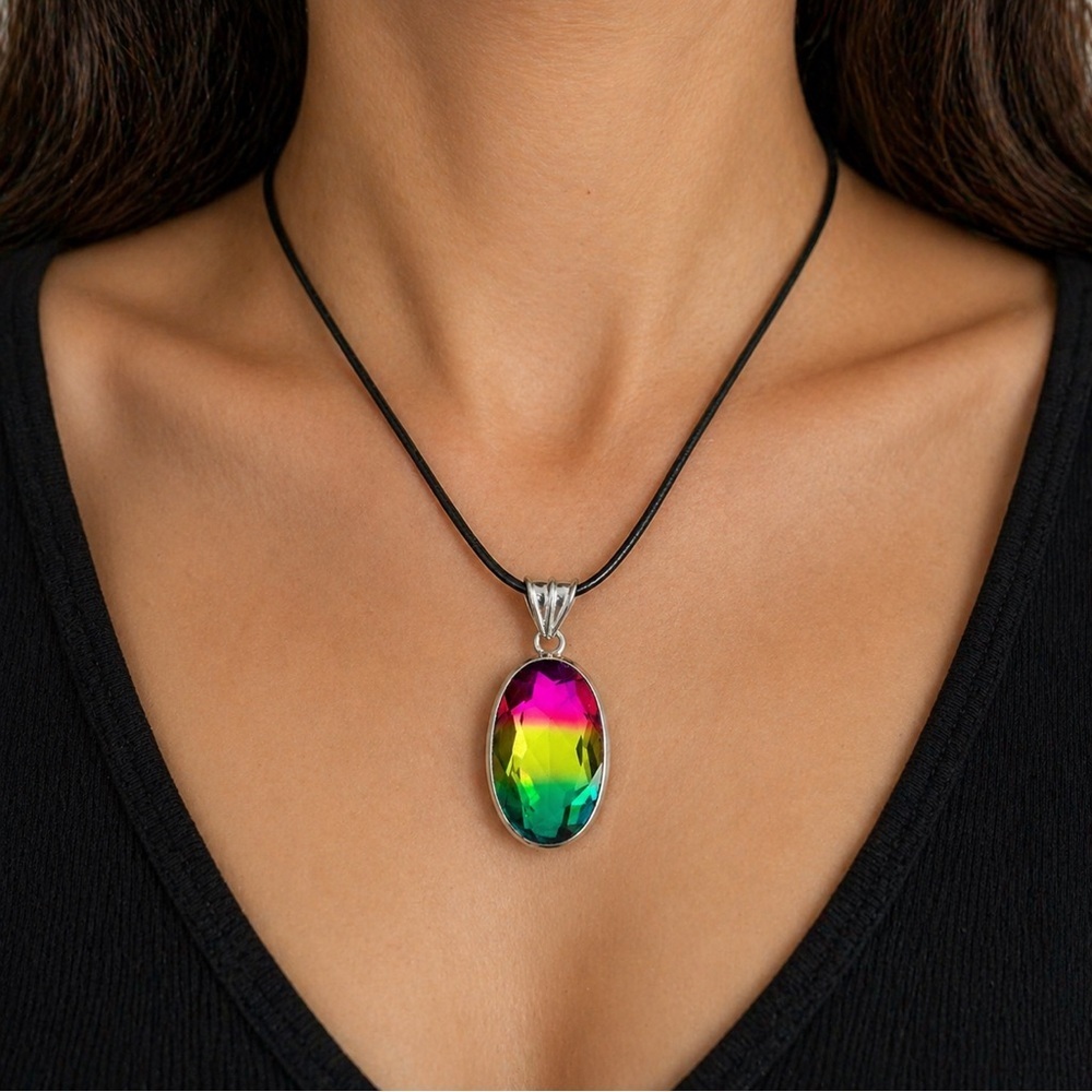 Hand Crafted AMMOLITE STONE Multicolor Faceted Oval Cut Pendant Necklace Silver